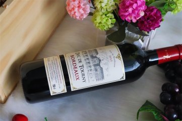 葡萄酒代理加盟生意的發(fā)展好不好